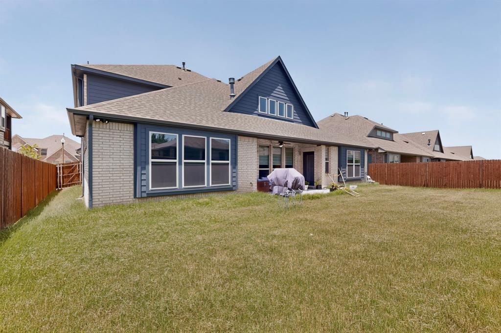 2905 Emerald Trace Drive Property Photo 38