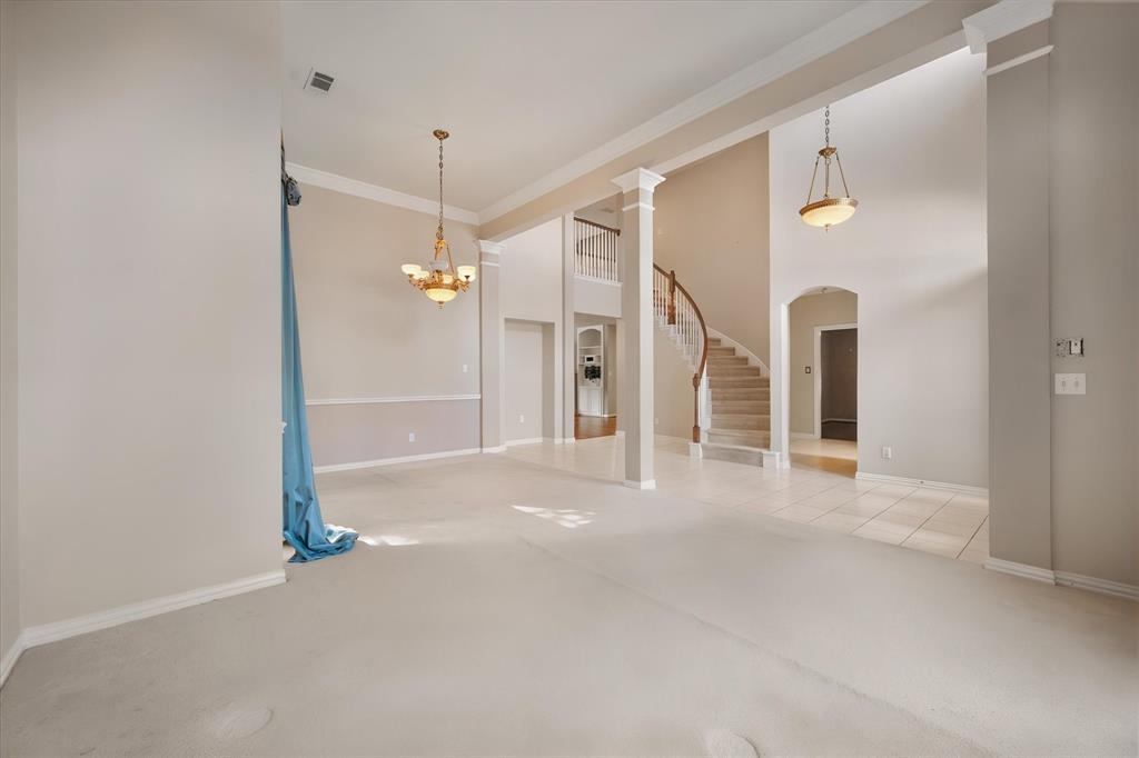 1200 Danbury Drive Property Photo 9