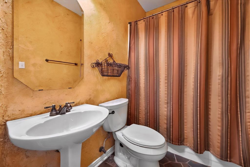 1200 Danbury Drive Property Photo 31