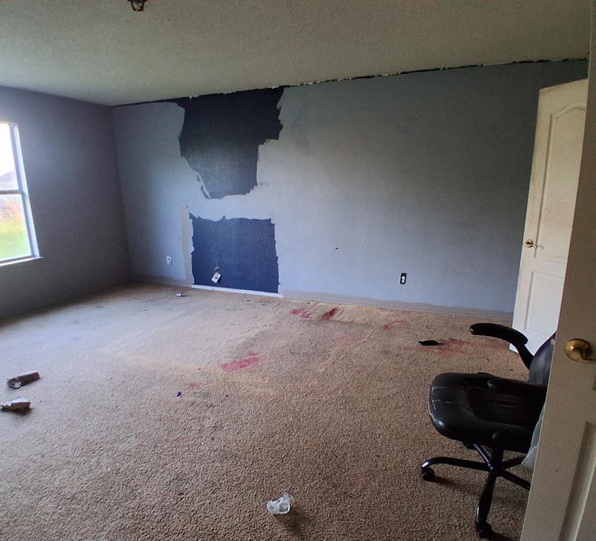 1200 Hampton Drive Property Photo 10