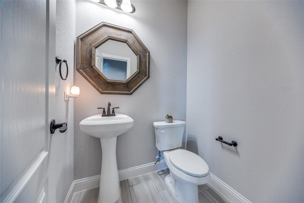 1303 Highcroft Lane Property Photo 19