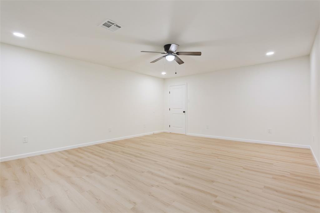 1029 N 45th Street Property Photo 18