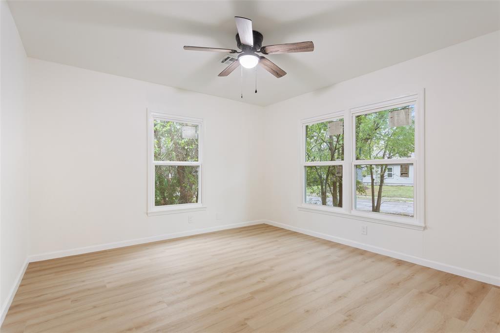 1029 N 45th Street Property Photo 25