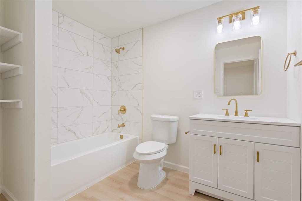 1029 N 45th Street Property Photo 29