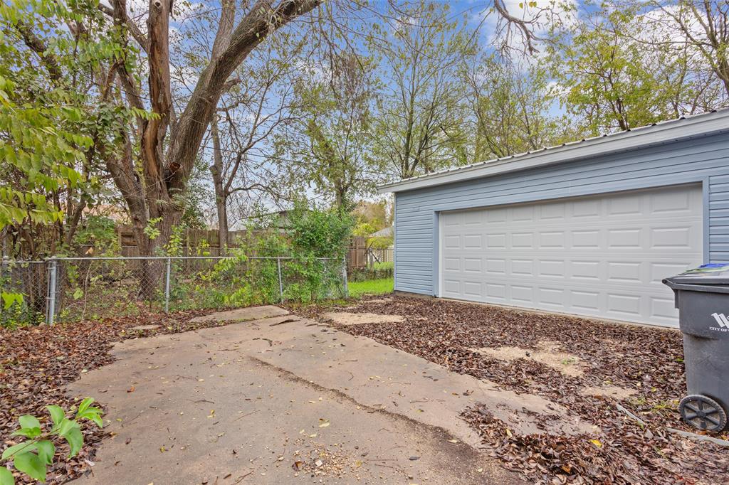 1029 N 45th Street Property Photo 33