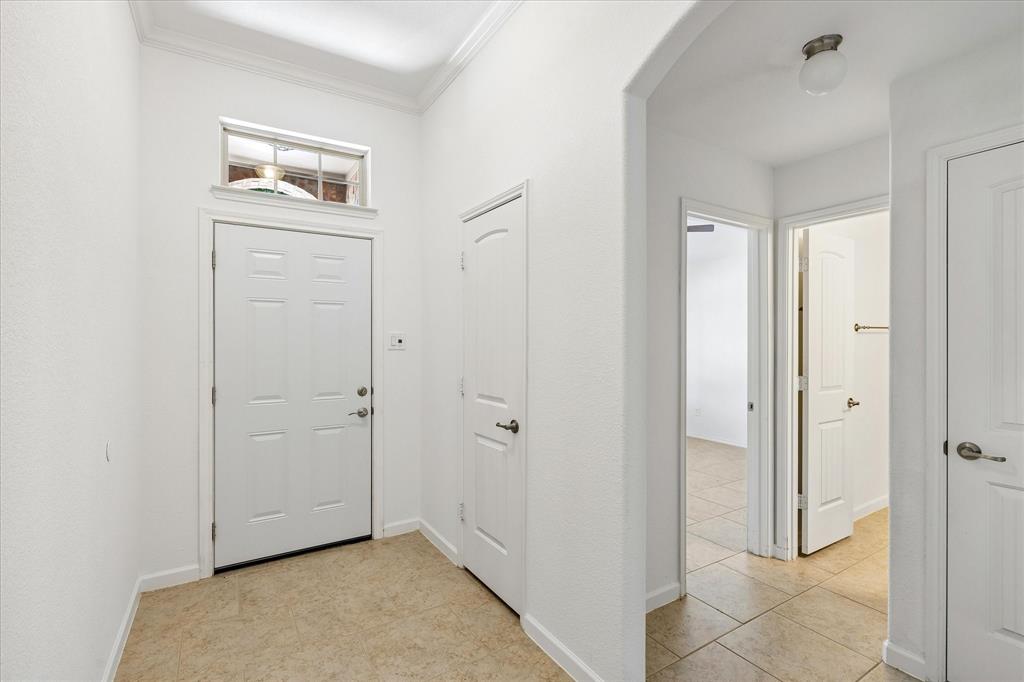 333 Pin Cushion Trail Property Photo 4