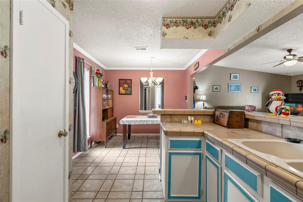 2105 Real Drive Property Photo 14