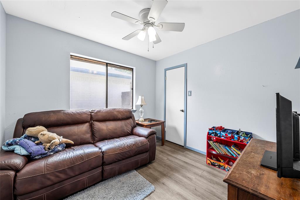 2105 Real Drive Property Photo 19