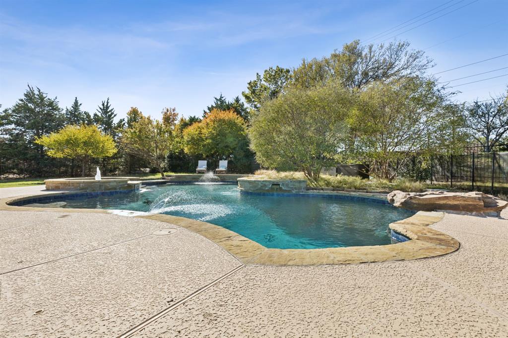 5801 Hathaway Drive Property Photo 31