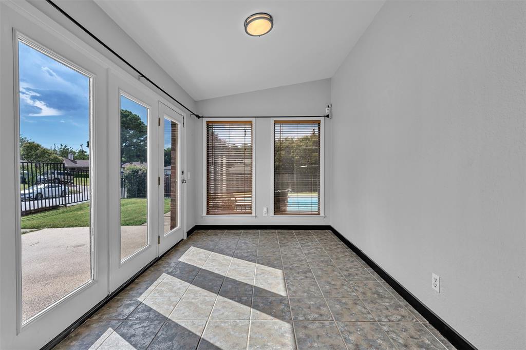 735 Danvers Lane Property Photo 11