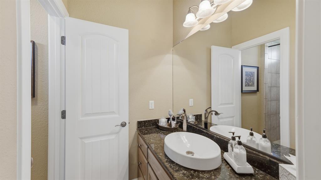 241 Pinnacle Peak Lane Property Photo 38