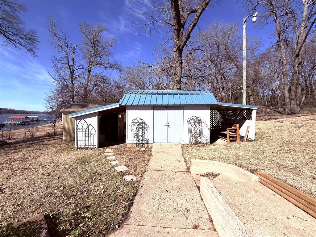 357 County Road 4846 Property Photo 10