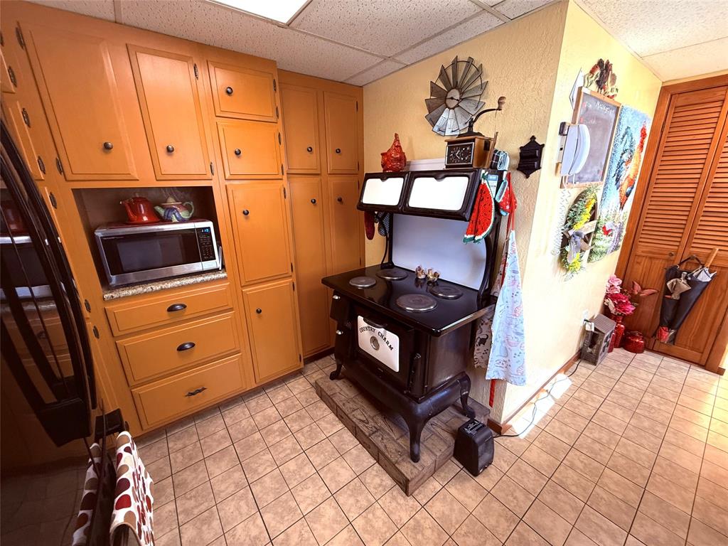357 County Road 4846 Property Photo 15