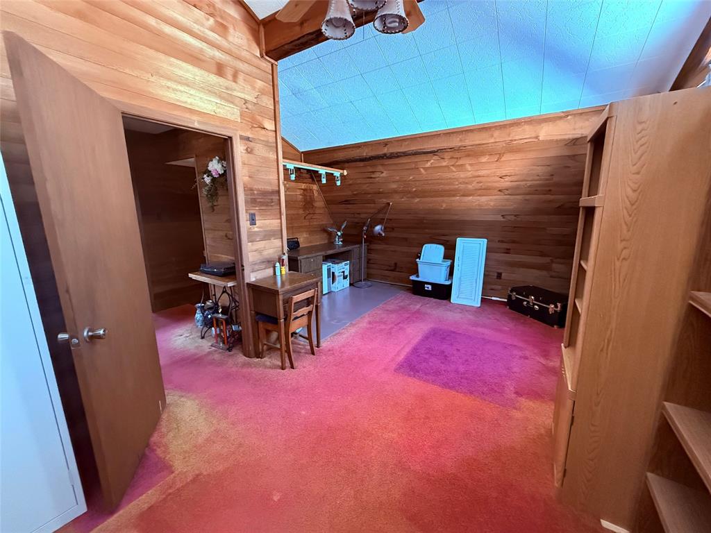 357 County Road 4846 Property Photo 28