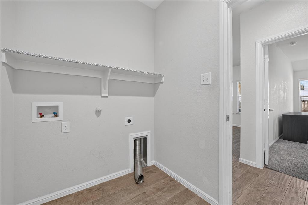9745 Mint Hill Drive Property Photo 16