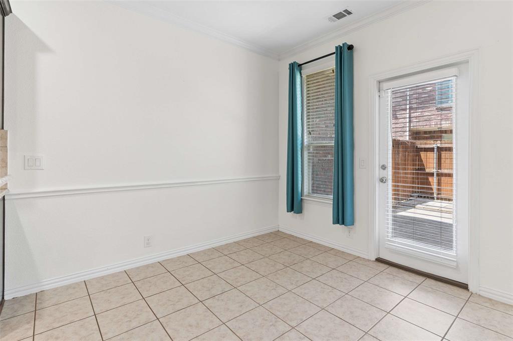 1844 Villa Drive Property Photo 14