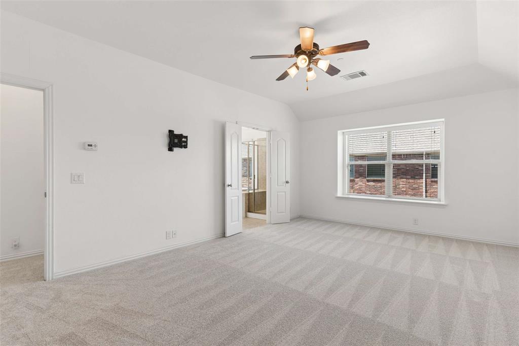 1844 Villa Drive Property Photo 18