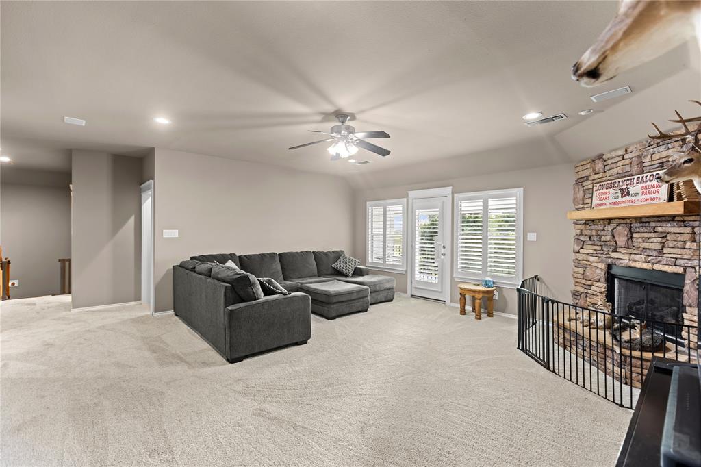 633 Durning Road Property Photo 32