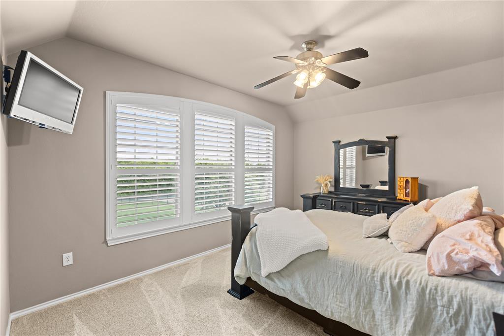 633 Durning Road Property Photo 33