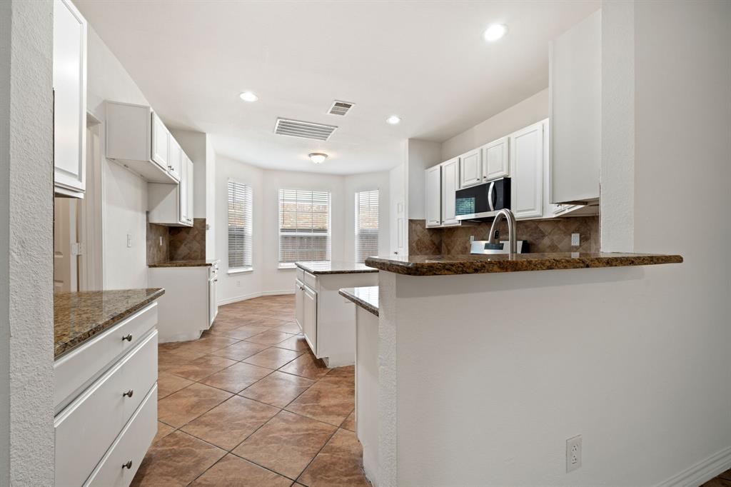 8121 Case Drive Property Photo 15