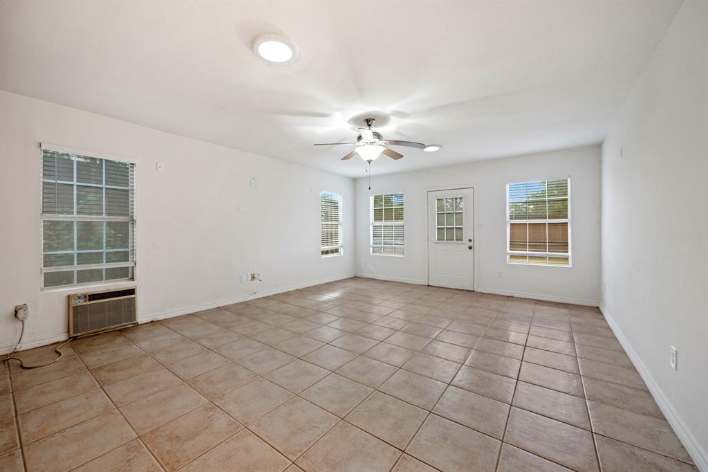 8121 Case Drive Property Photo 19