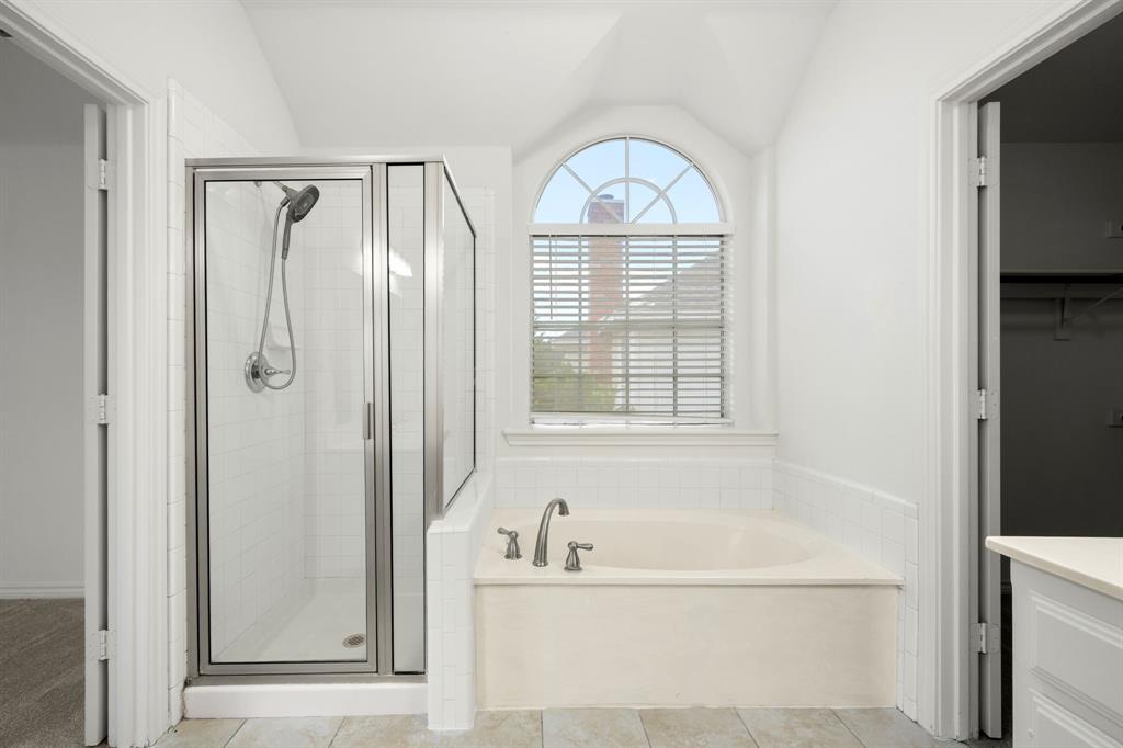 8121 Case Drive Property Photo 28