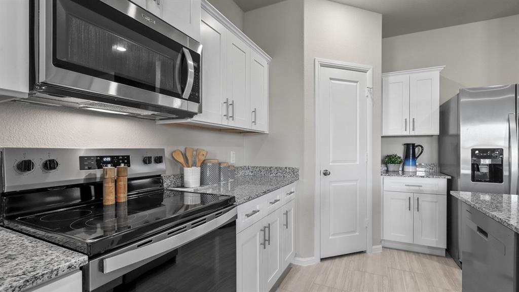 221 Mlm Parkway Property Photo 6