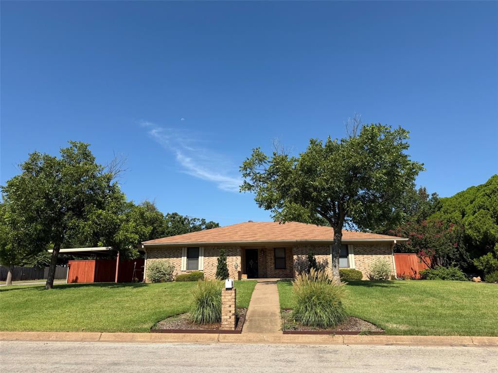 1016 Cliff Drive Property Photo 1
