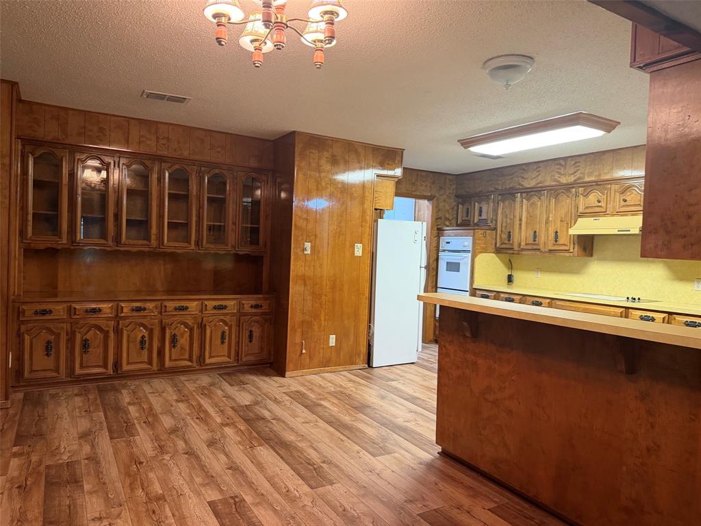 1016 Cliff Drive Property Photo 6