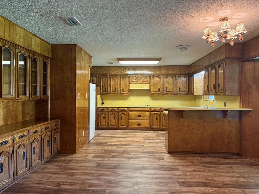 1016 Cliff Drive Property Photo 8
