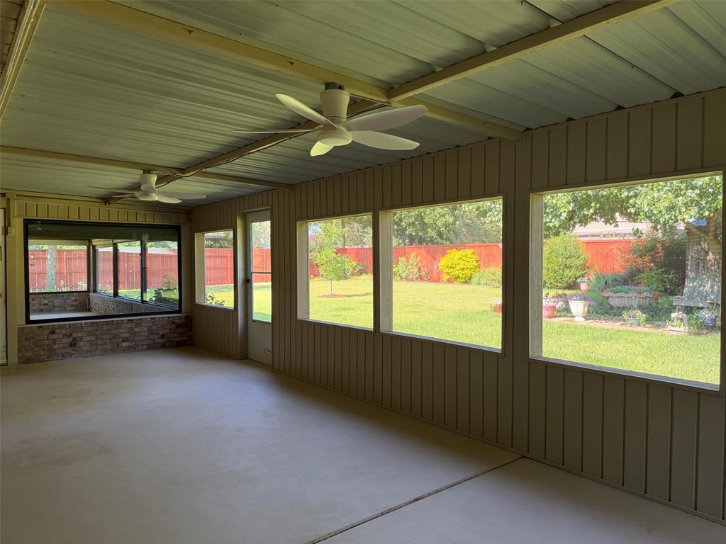 1016 Cliff Drive Property Photo 19