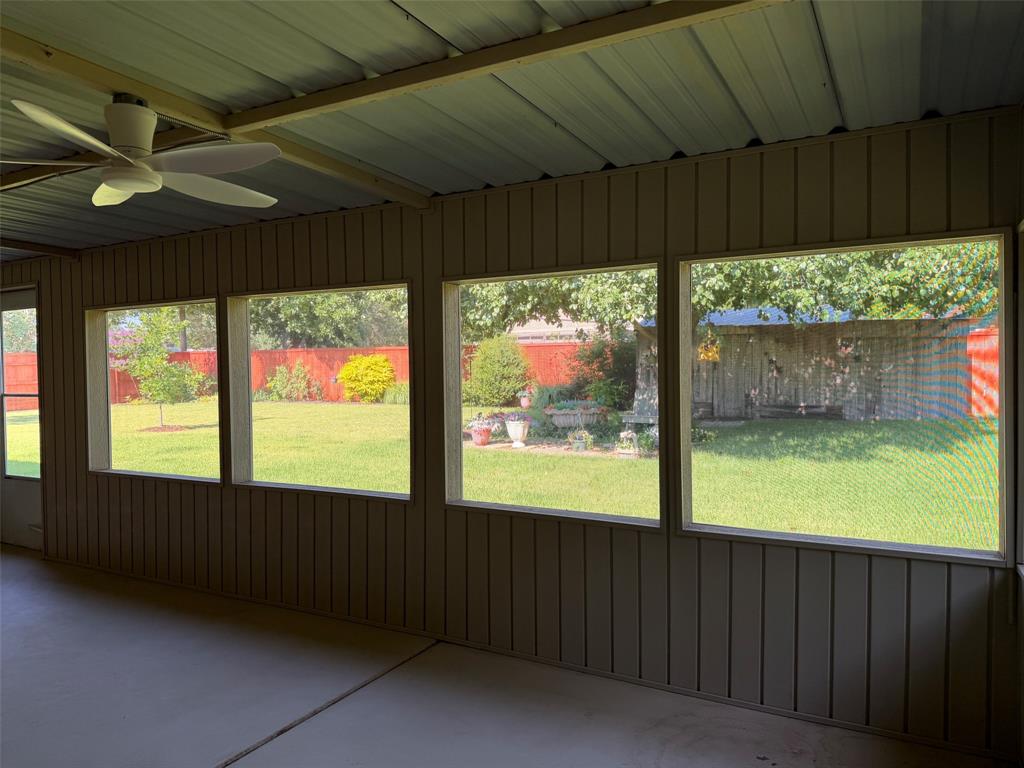1016 Cliff Drive Property Photo 20