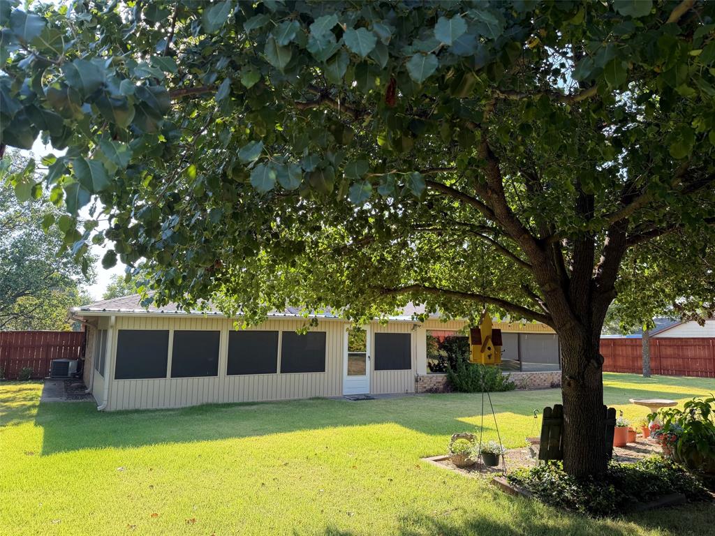 1016 Cliff Drive Property Photo 23