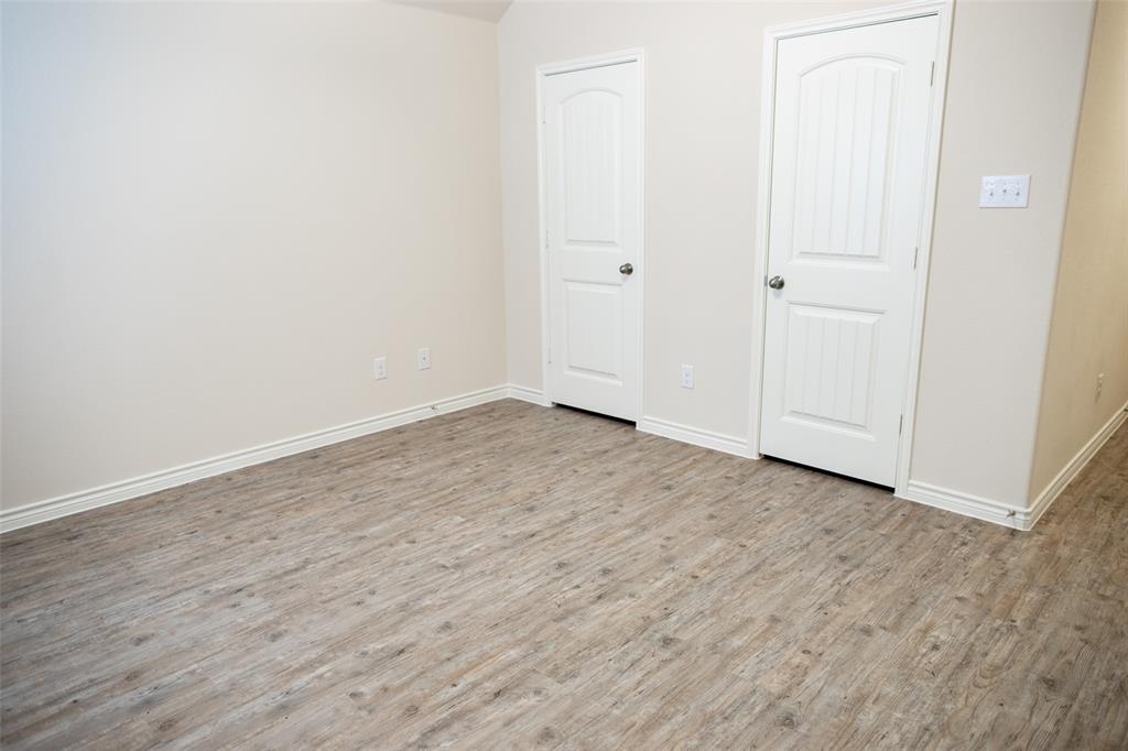 1602 Bobolink Drive Property Photo 7