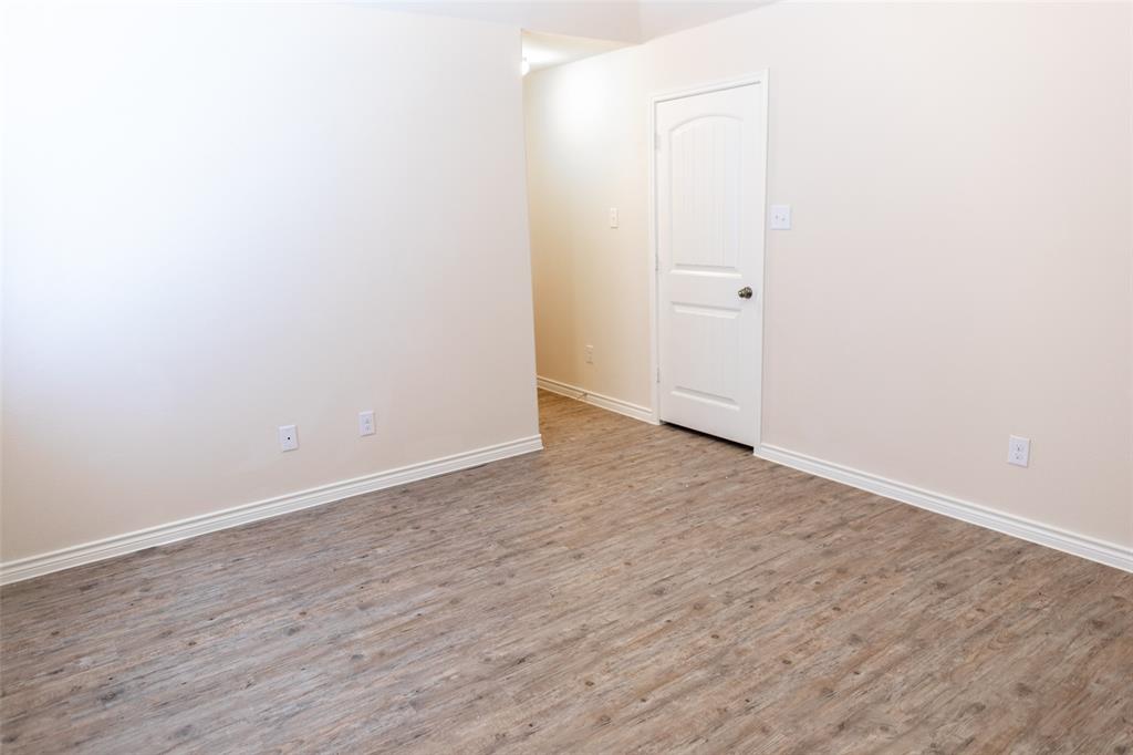 3206 Robin Road Property Photo 11