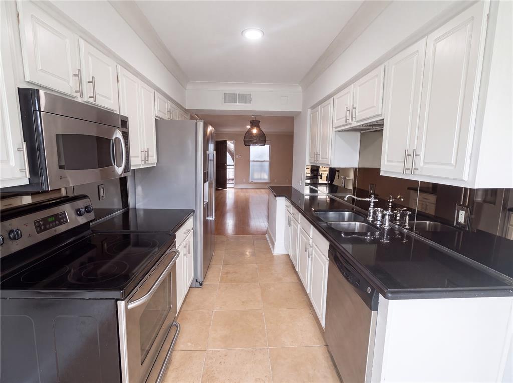 7734 Meadow Road 223 Property Photo 5