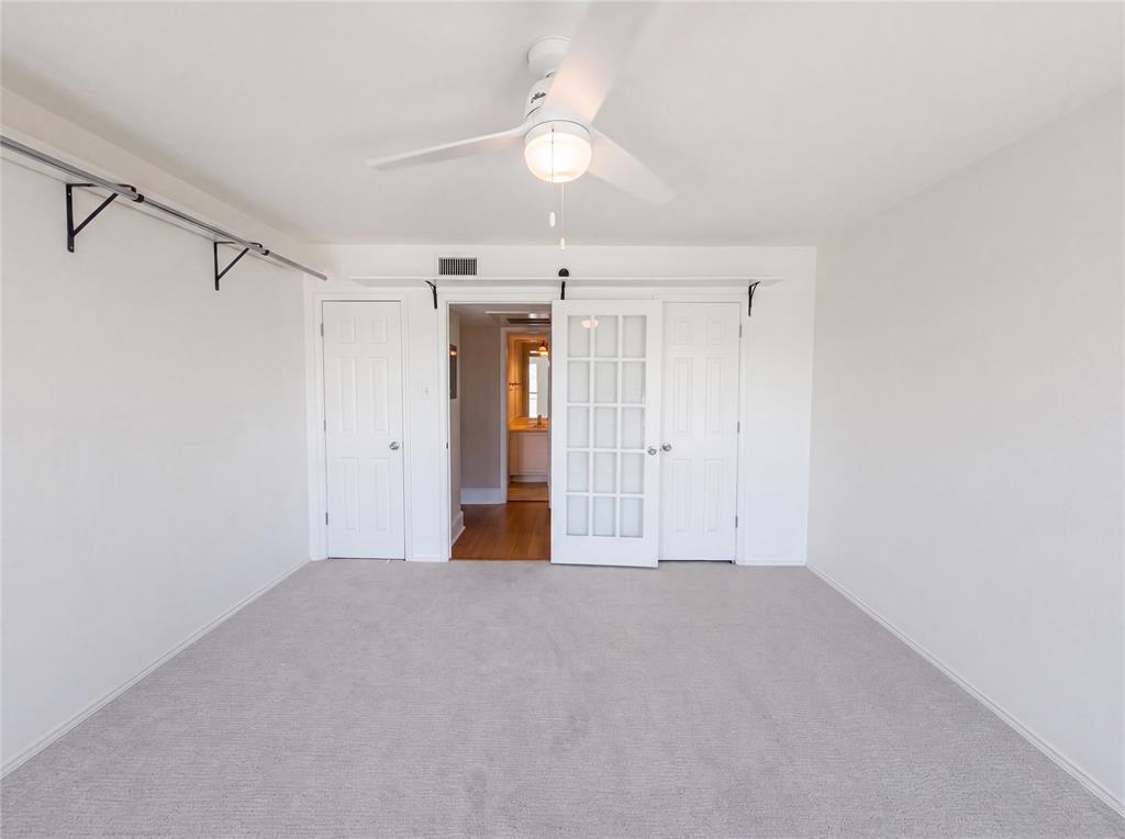 7734 Meadow Road 223 Property Photo 13