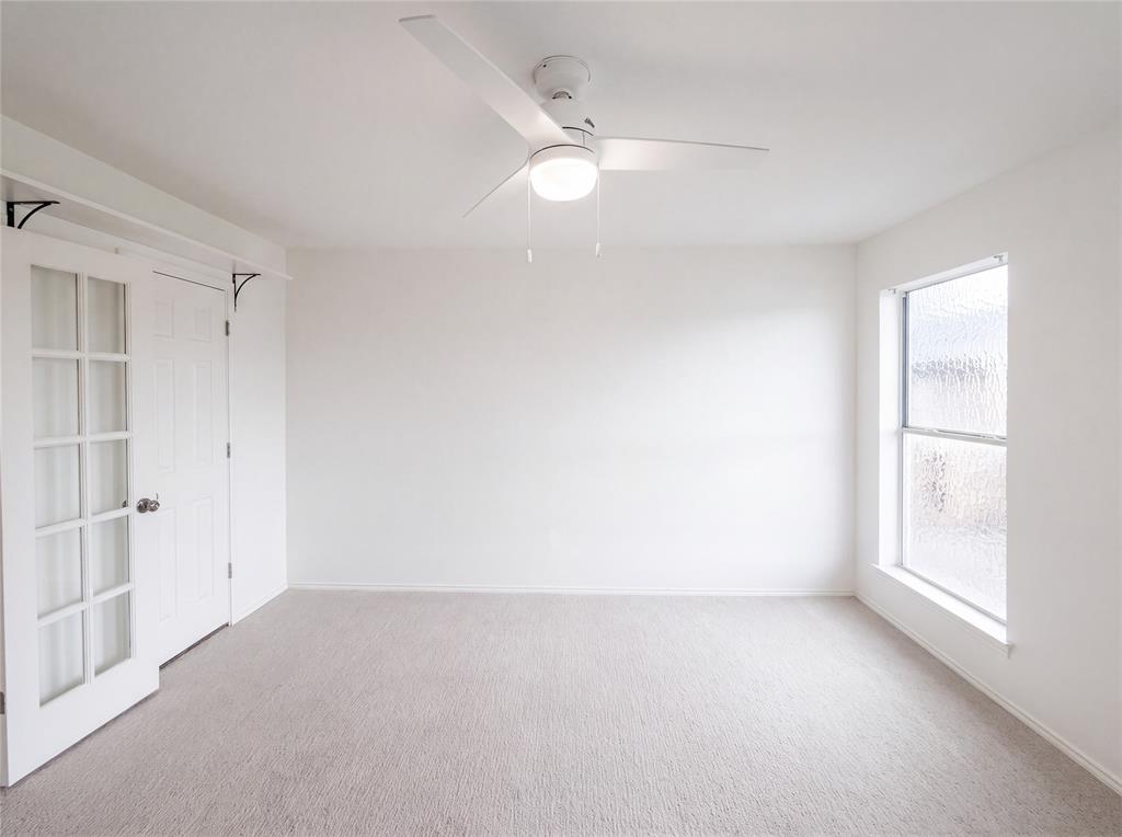 7734 Meadow Road 223 Property Photo 15
