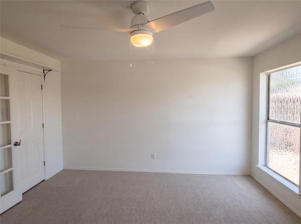 7734 Meadow Road 223 Property Photo 16