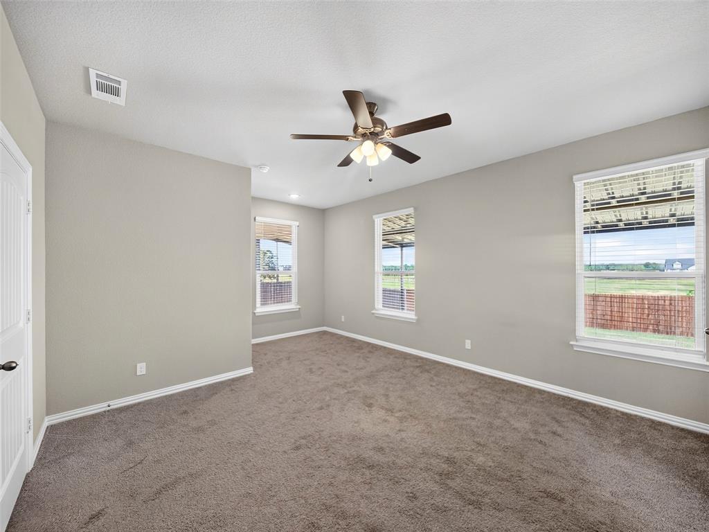801 Taliaferro Trail Property Photo 11