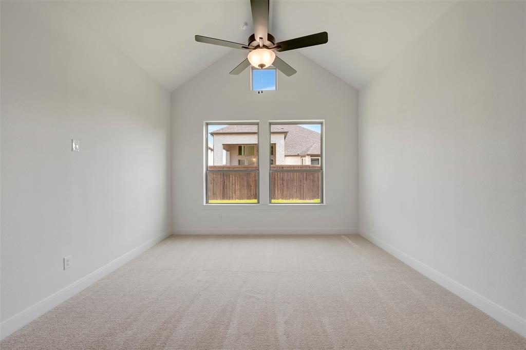 4216 Silver Spur Court Property Photo 13