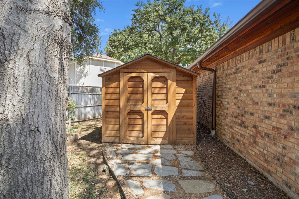 4812 Arabian Court Property Photo 31
