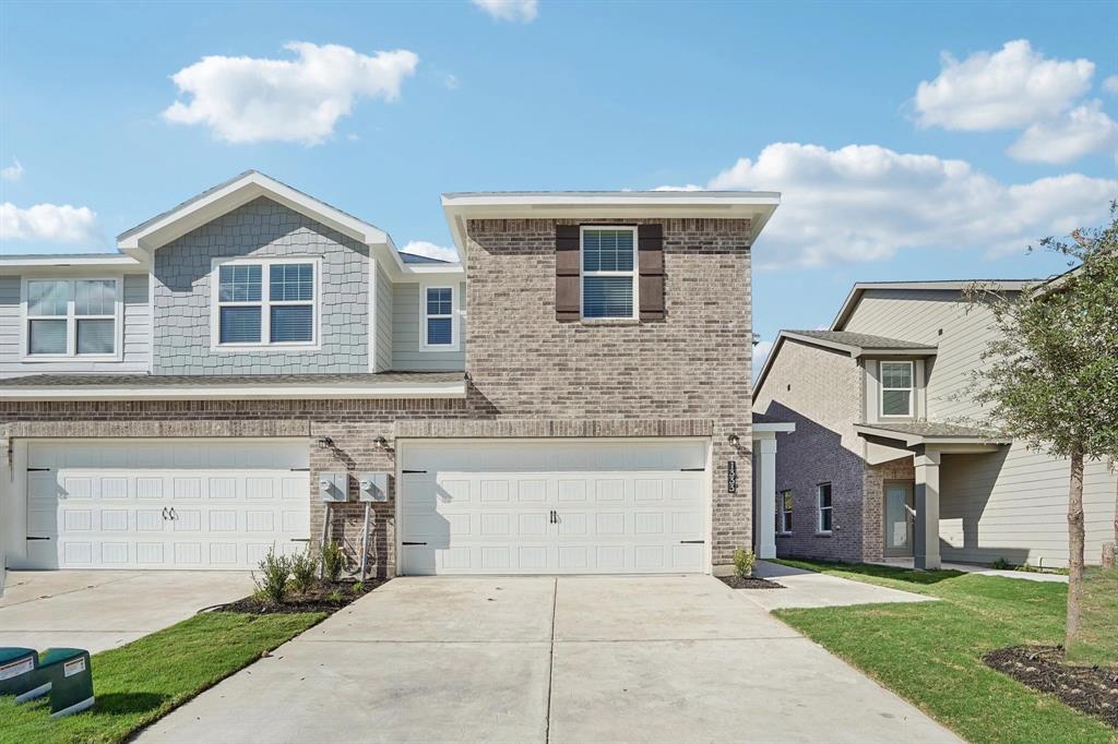 944 Penrose Property Photo 1