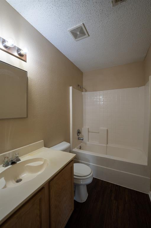 3841 Meredith Lane Property Photo 4