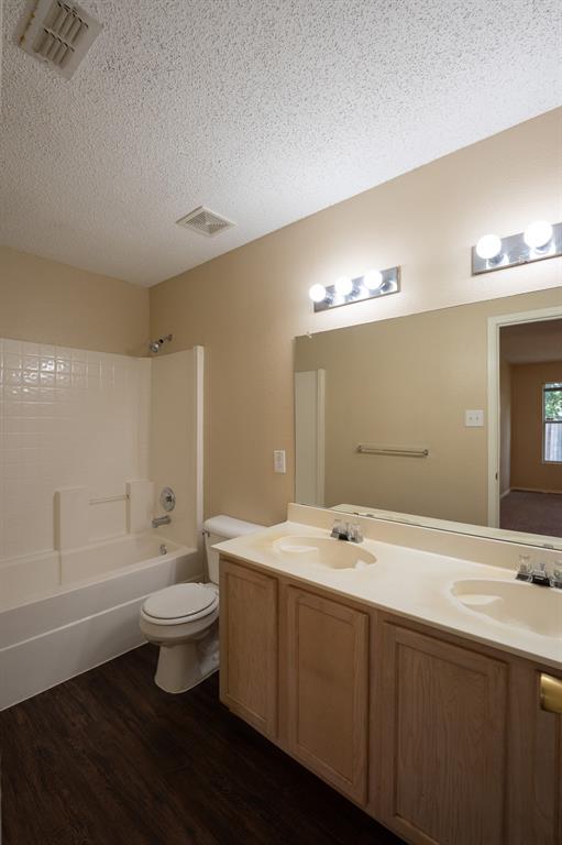 3841 Meredith Lane Property Photo 8