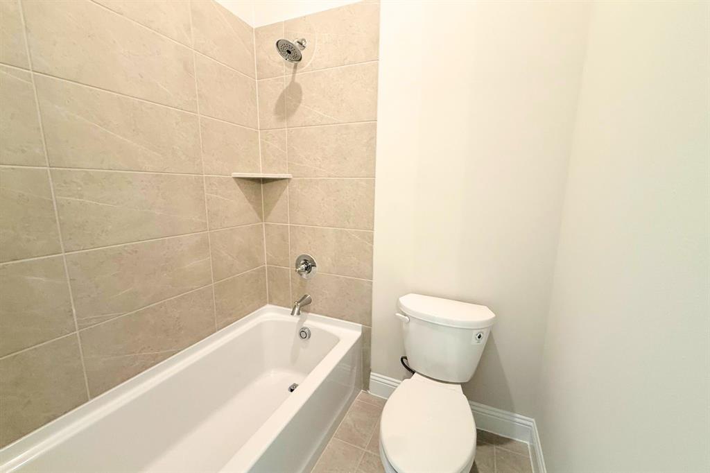 9816 Palermo Lane Property Photo 14