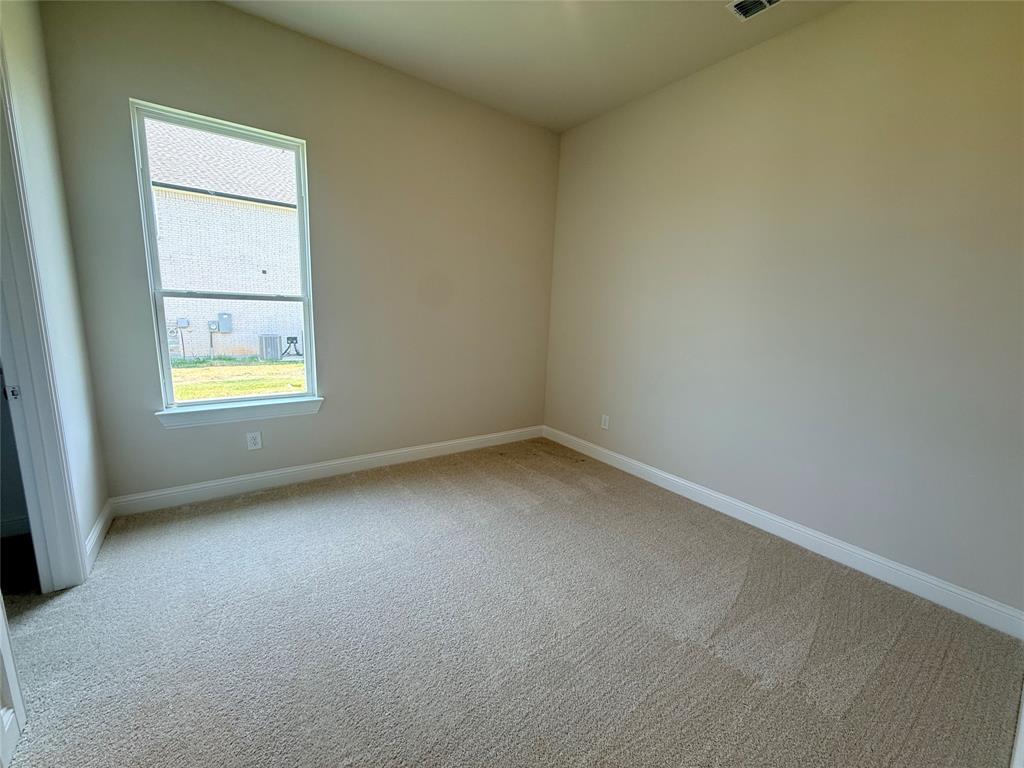 9816 Palermo Lane Property Photo 15