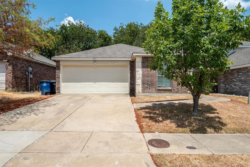 121 Cliff Heights Circle Property Photo 1