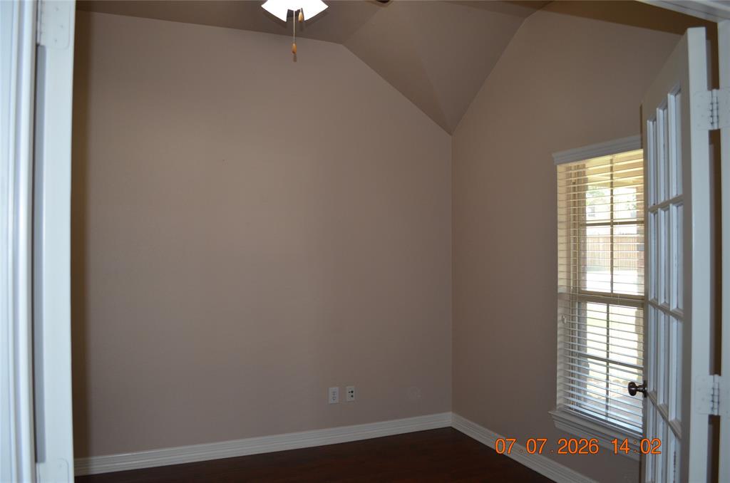 9638 Castlerock Trail Property Photo 10