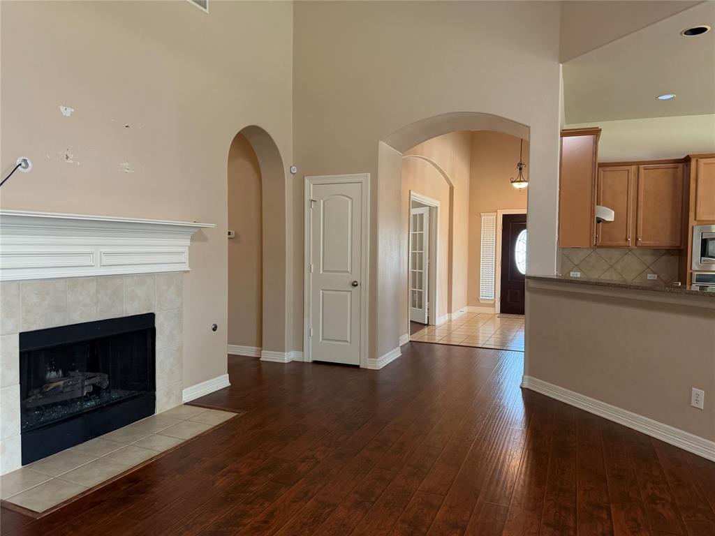 9638 Castlerock Trail Property Photo 18